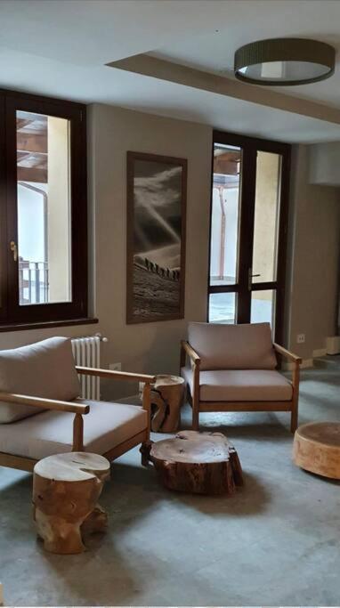 Petit Bijou - Corbet - Monolocale Con Divano Letto In Soggiorno - Massimo 3 Persone シャンポルク エクステリア 写真